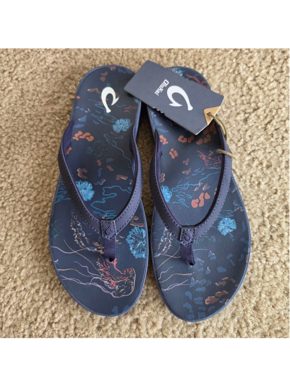OluKai Pauwe Navy Floral Jellyfish Print Flip Flop Sandals